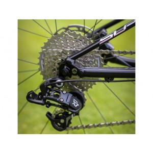 Superior Team 24 2022 (Matte Black/Hologram Chrome/Team Red)